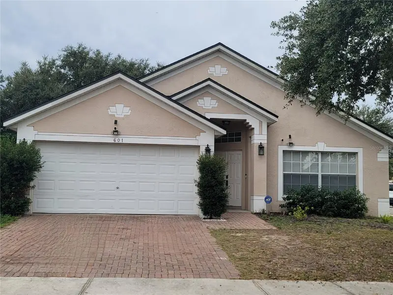 601 Astor Dr, FL