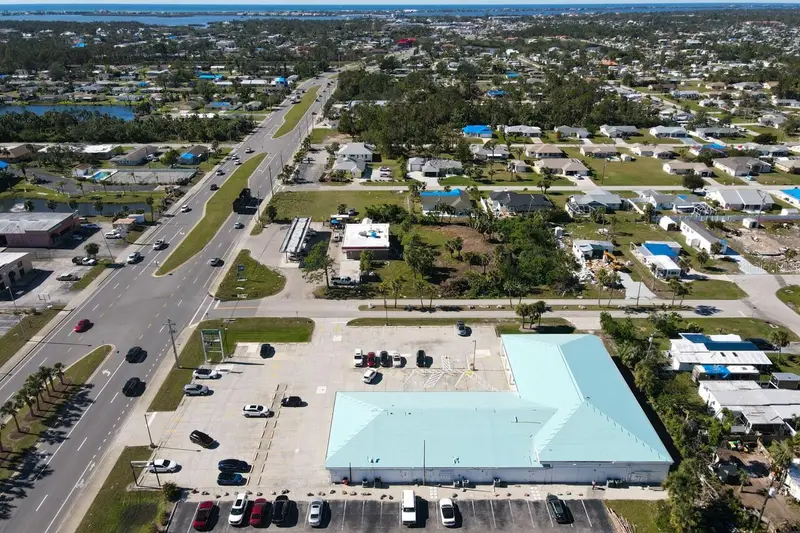 2400 S Mccall Rd #B, FL