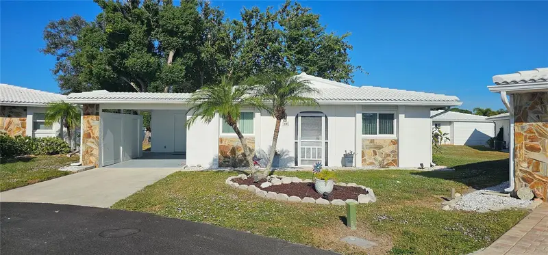 64 Circlewood Dr #A2-3, FL
