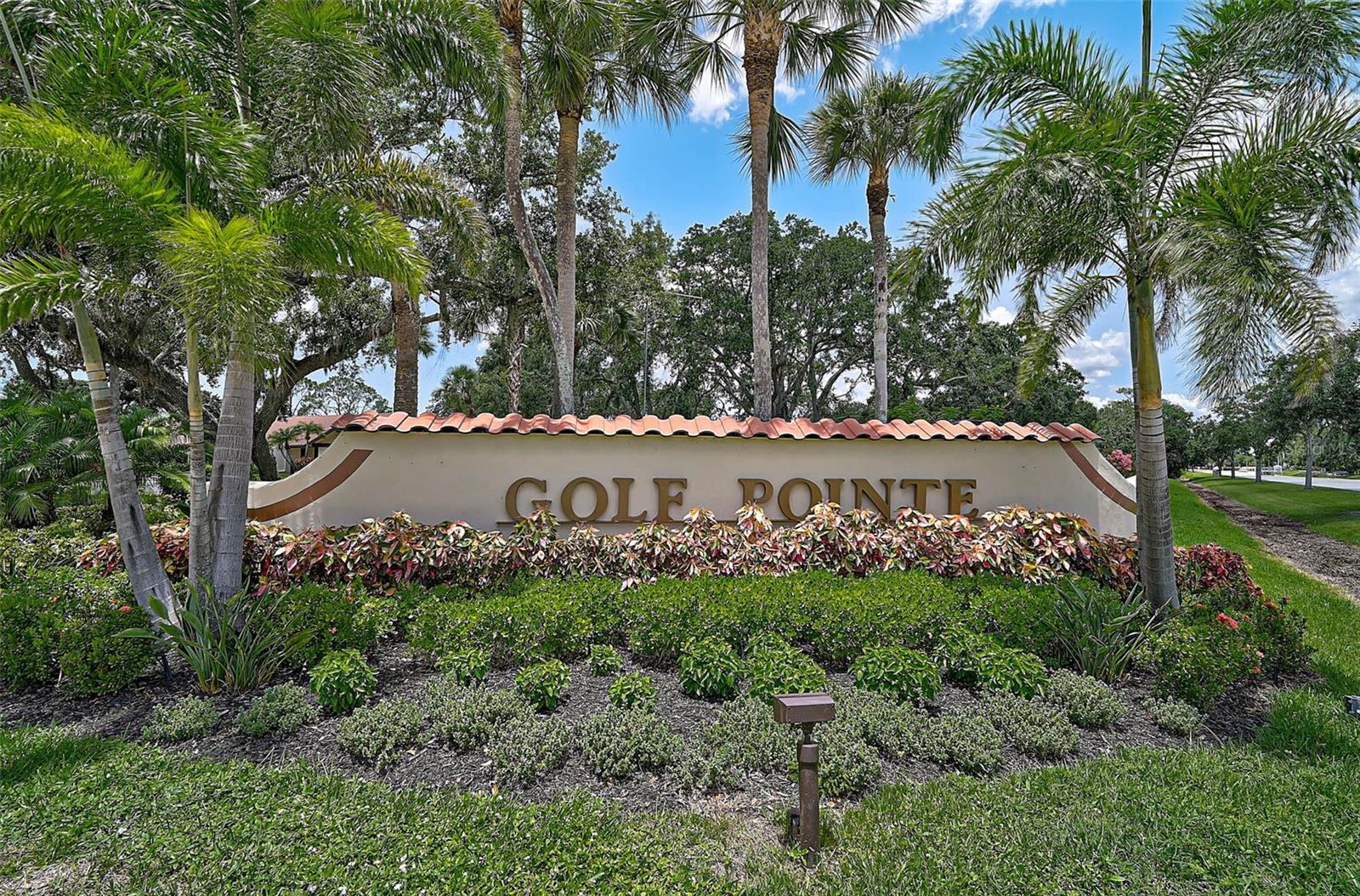 7341 Golf Pointe Cir, FL