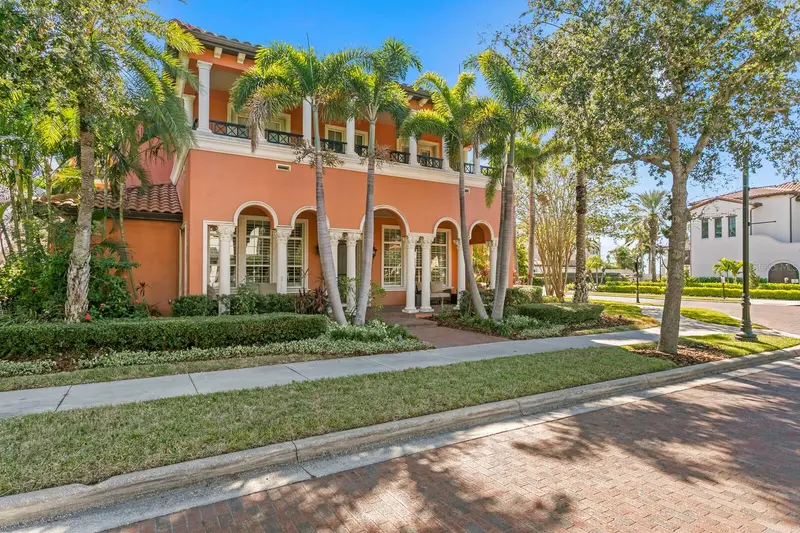 4912 Yacht Club Drive, FL
