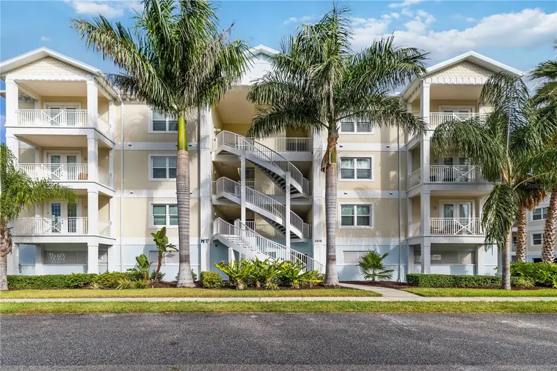 3418 79th Street Cir W #101, FL