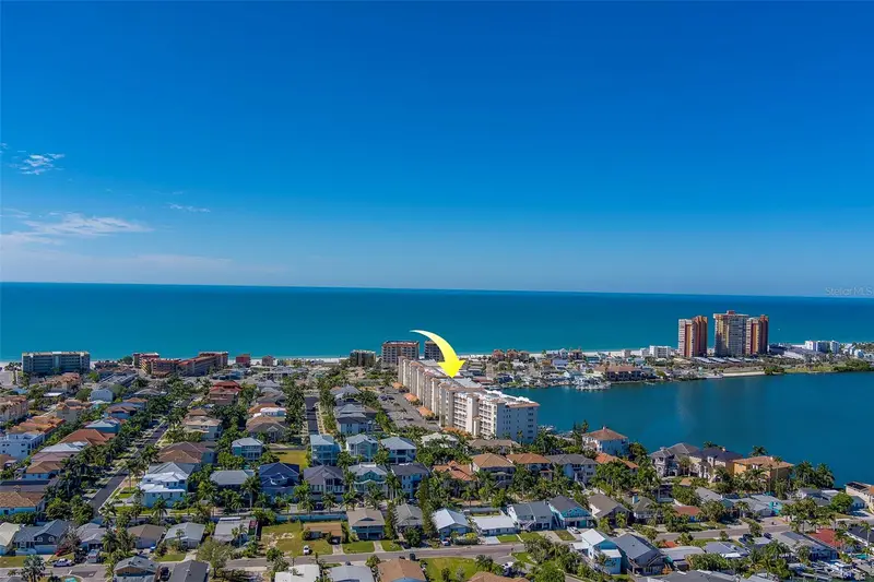 17735 Gulf Blvd #501, FL