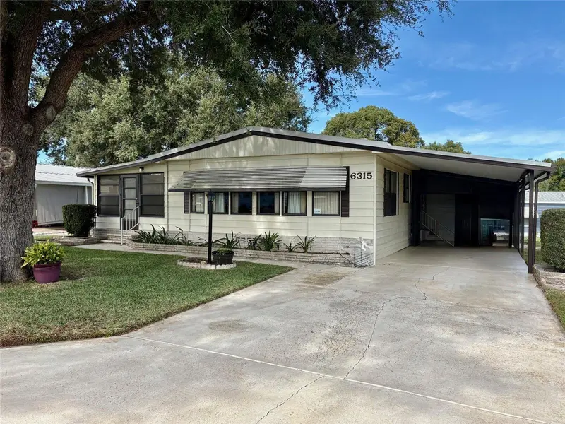 6315 Grove Pointe Dr Se, FL