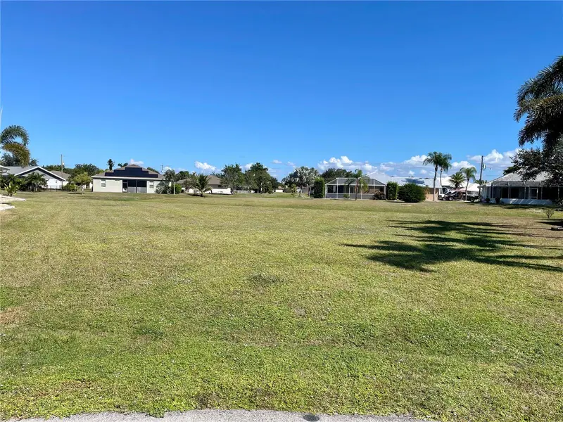 7310 Satsuma Dr, FL