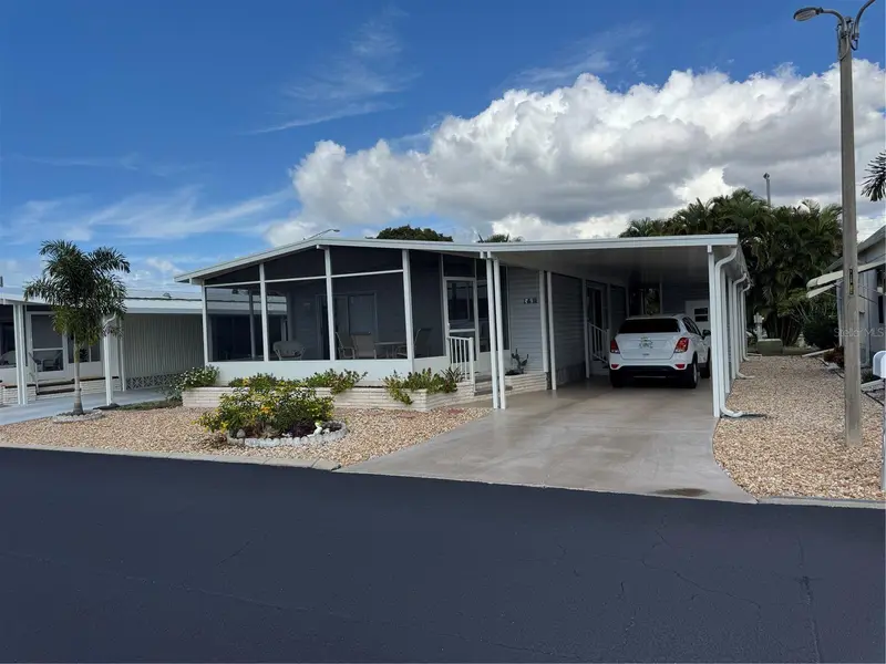 9 Lafitte Dr, FL