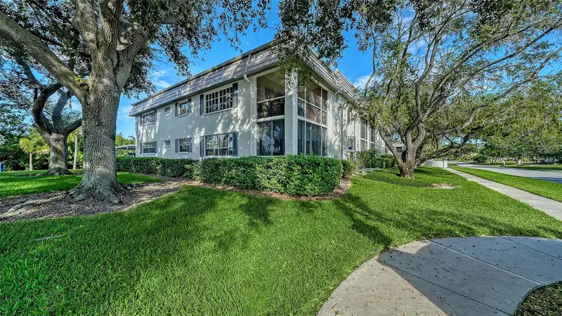 1701 Southwood St #1701, FL