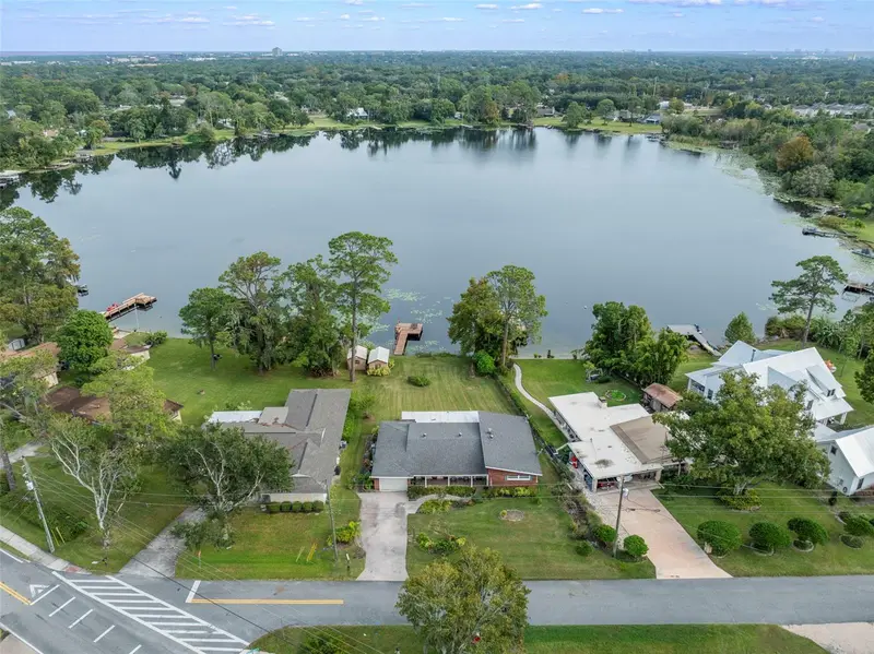 9551 Bear Lake Cir, FL