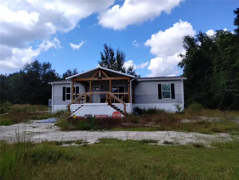 1826 Se 44th Pl, FL