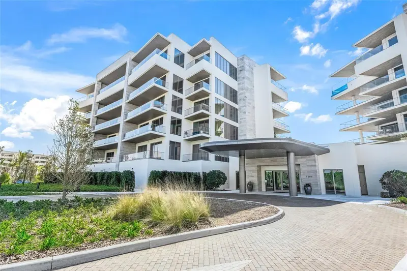 1581 Gulf Of Mexico Dr #307, FL