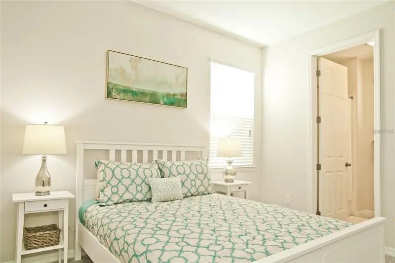 9027 Pelican Cove Trce, FL