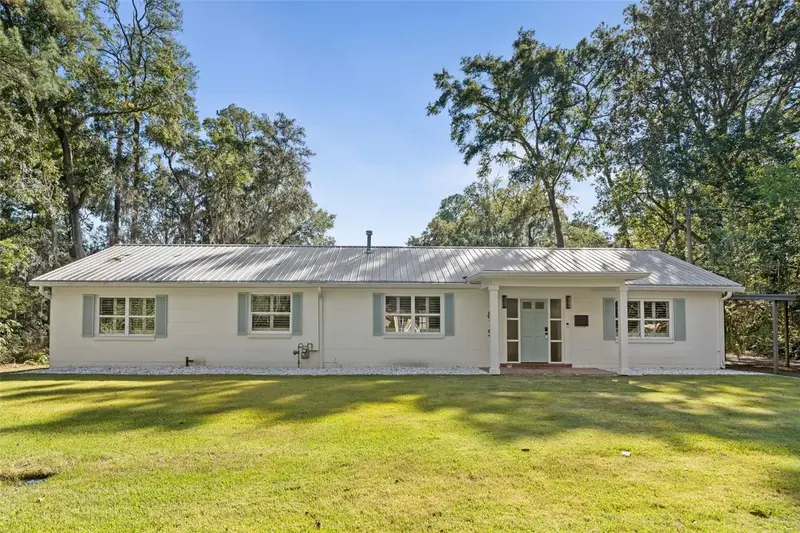 815 Ne 12th Ave, FL