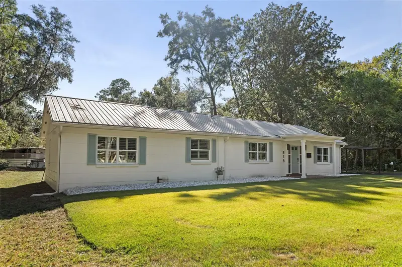815 Ne 12th Ave, FL
