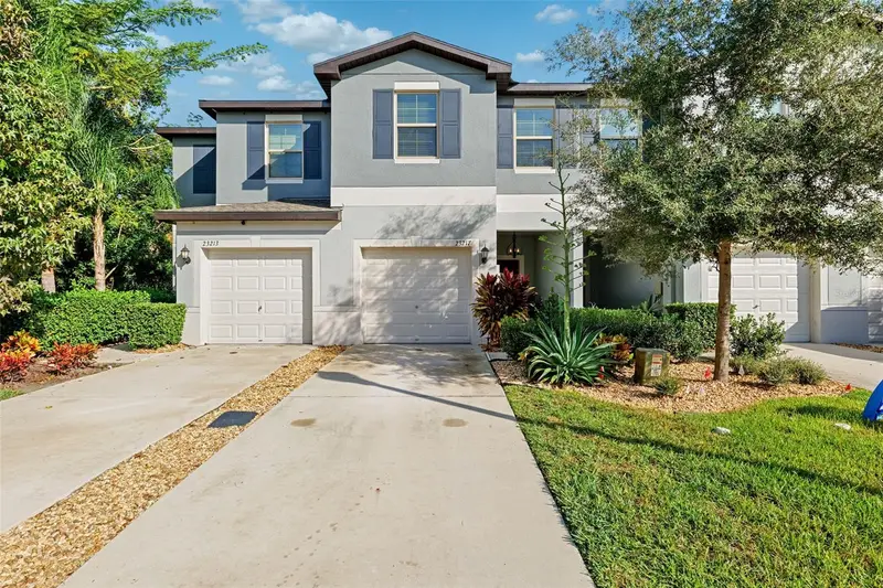 23217 Willow Glen Way, FL