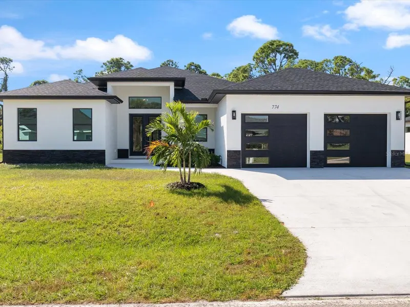 774 Rotonda Cir, FL