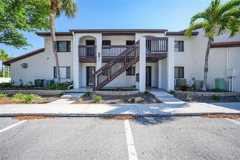 1636 Stickney Point Rd #36-201, FL