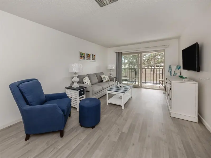 533 Parkdale Mews #533, FL