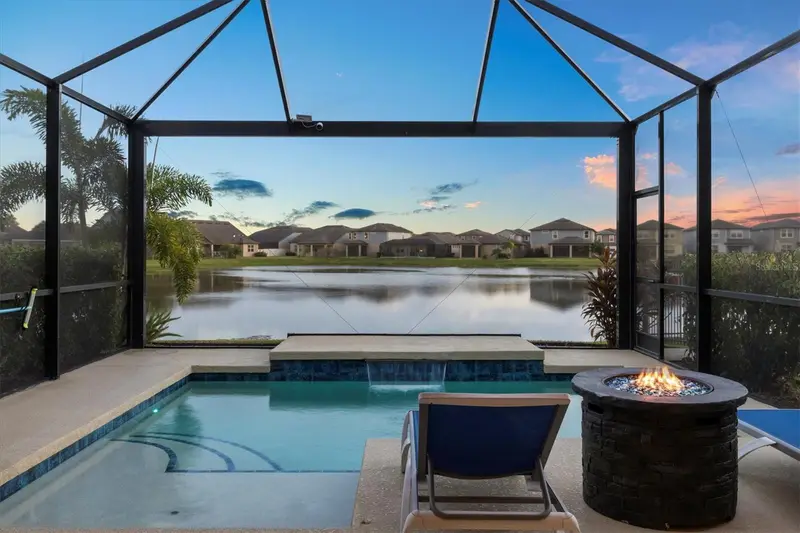6443 Kenava Loop, FL