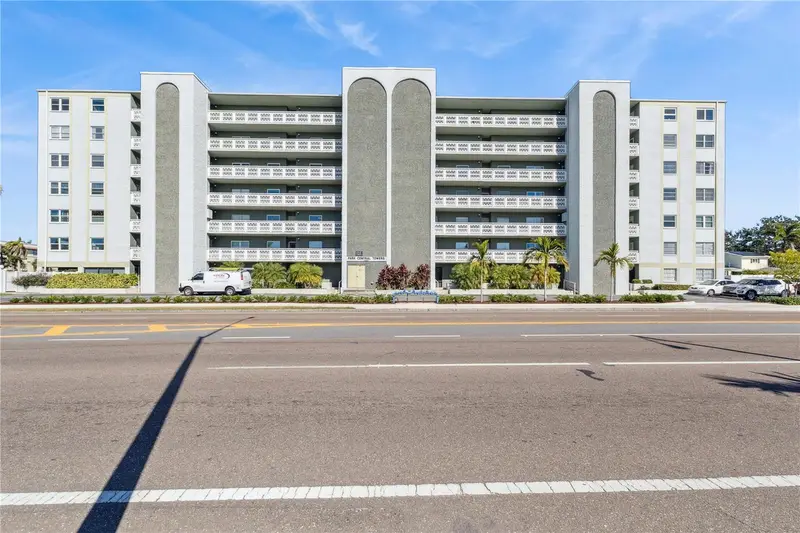 St Petersburg, FL