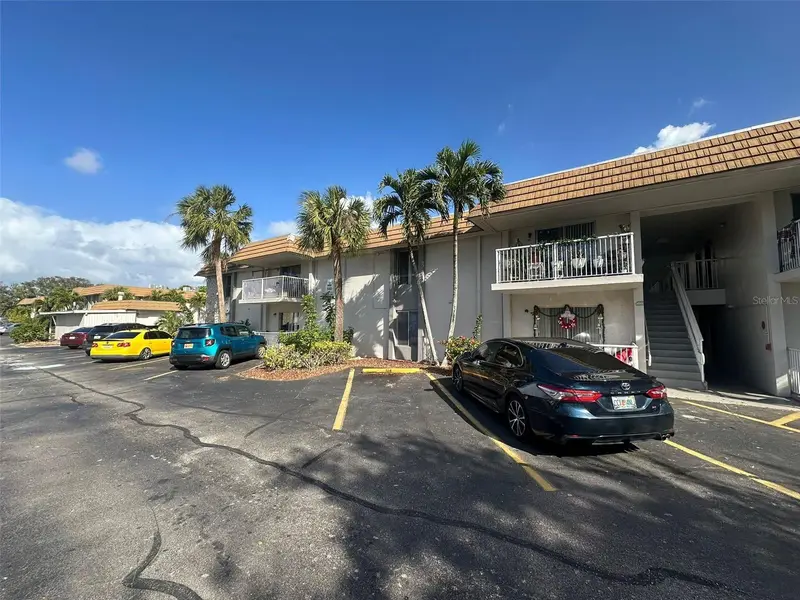 1830 Maravilla Ave #210, FL