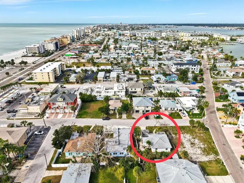 135 143rd Ave E, FL
