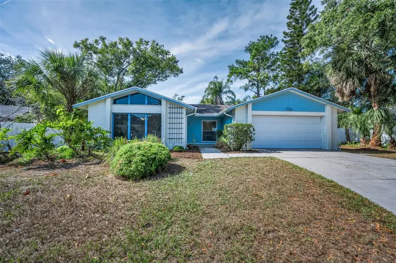 7404 Clearview Dr, FL