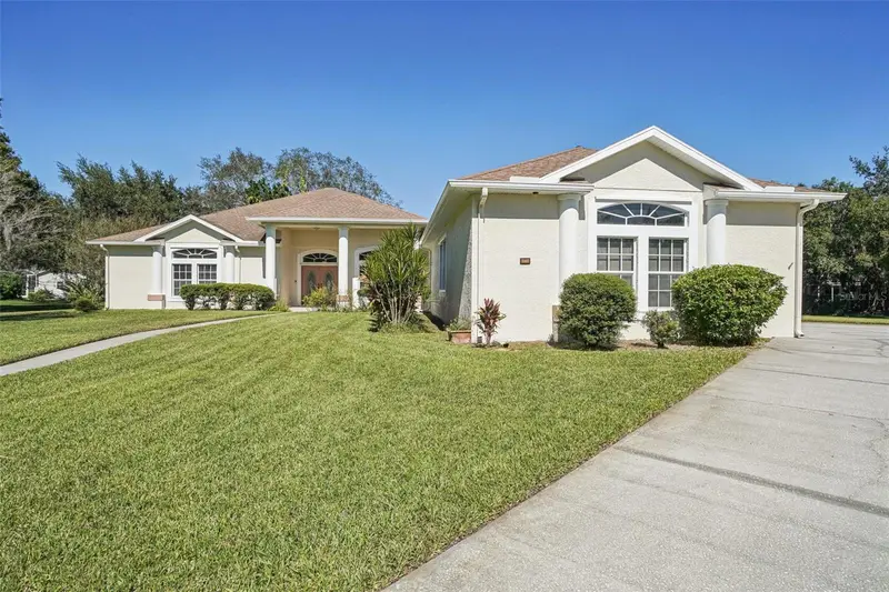 13750 Dowling Ln, FL