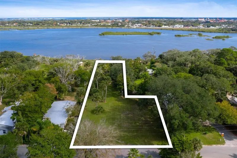 29 & 27a Florida Ave, FL