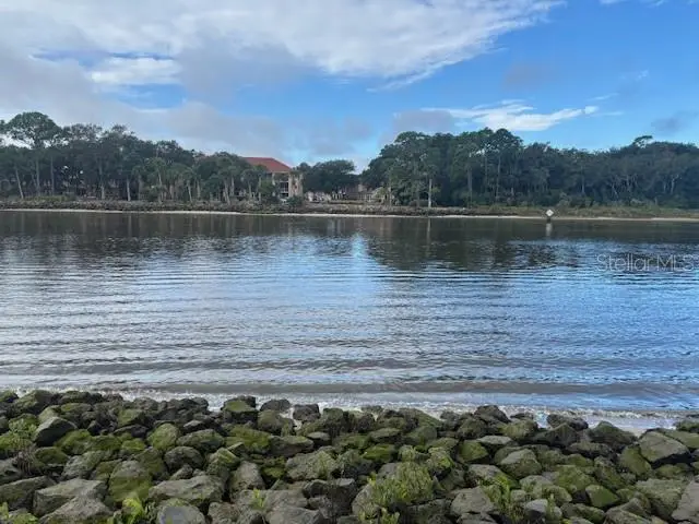 244 Yacht Harbor Dr, FL