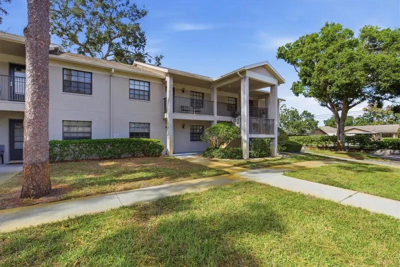 2178 Elm St #1007, FL