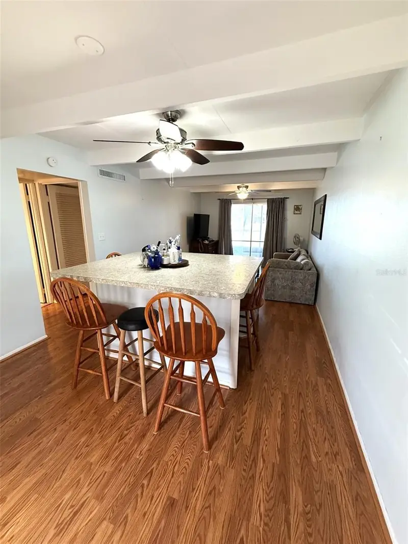 3013 Club Cir, FL