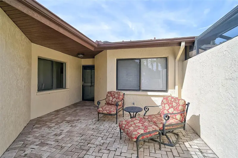 5633 Avista Dr #5634, FL
