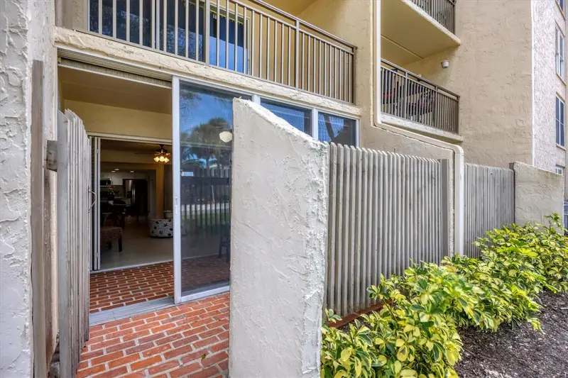 845 Benjamin Franklin Dr #104, FL