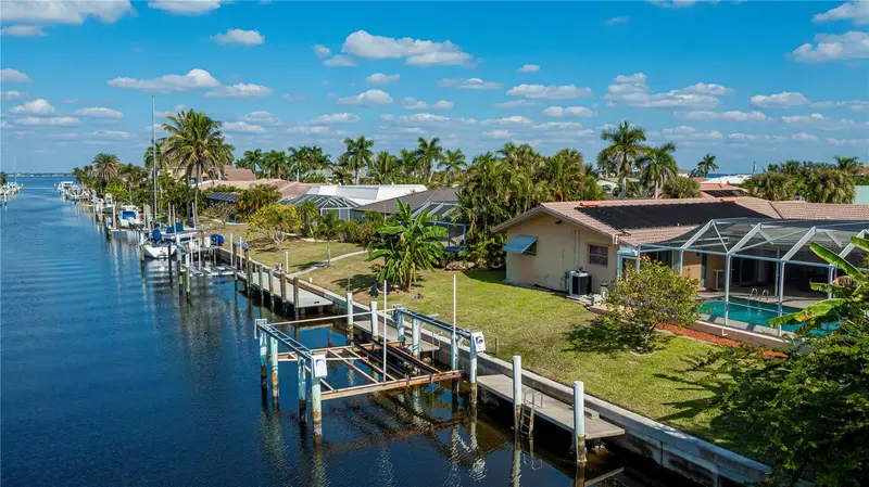 69 Sabal Dr, FL