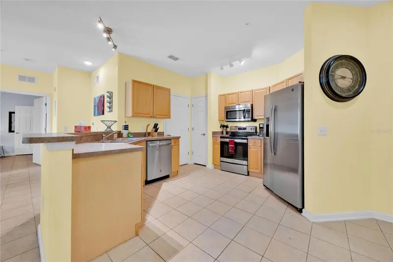 804 Terrace Ridge Cir #804, FL