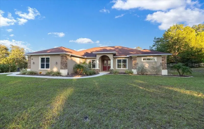 2087 N Annapolis Ave, FL
