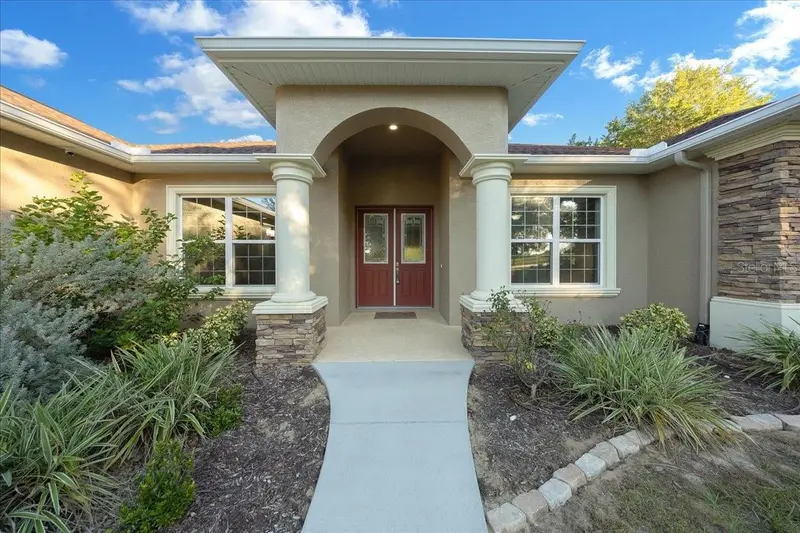 2087 N Annapolis Ave, FL