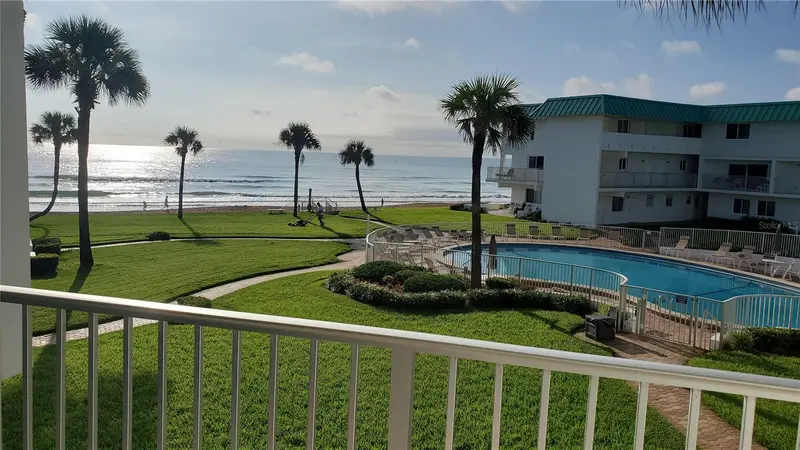 815 Ocean Shore Blvd #9b, FL