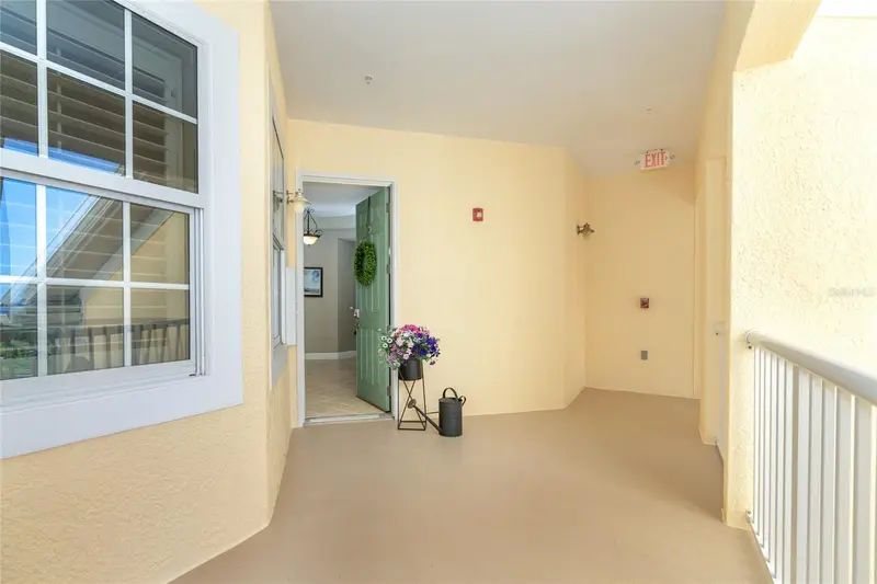 10501 Amberjack Way #402, FL