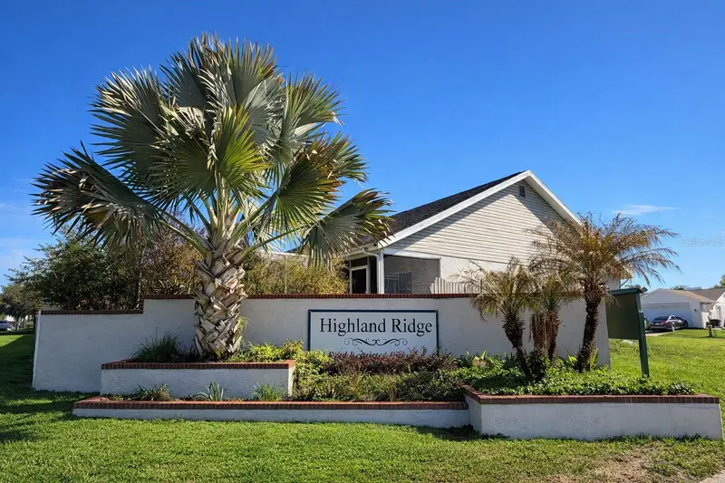 516 Rapid Falls Dr, FL