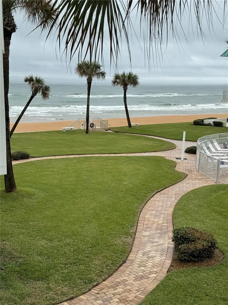 815 Ocean Shore Blvd #10b, FL