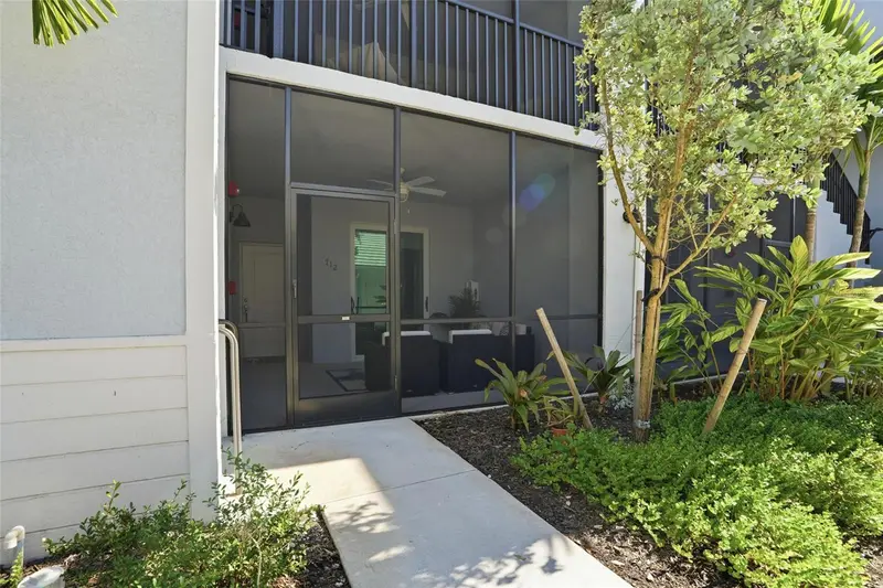 14204 Heritage Landing Blvd #712, FL