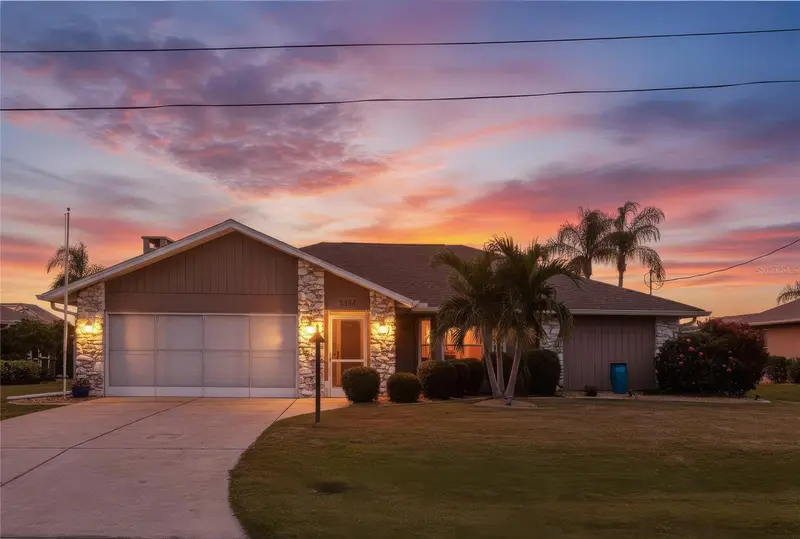 9314 Lucian, FL