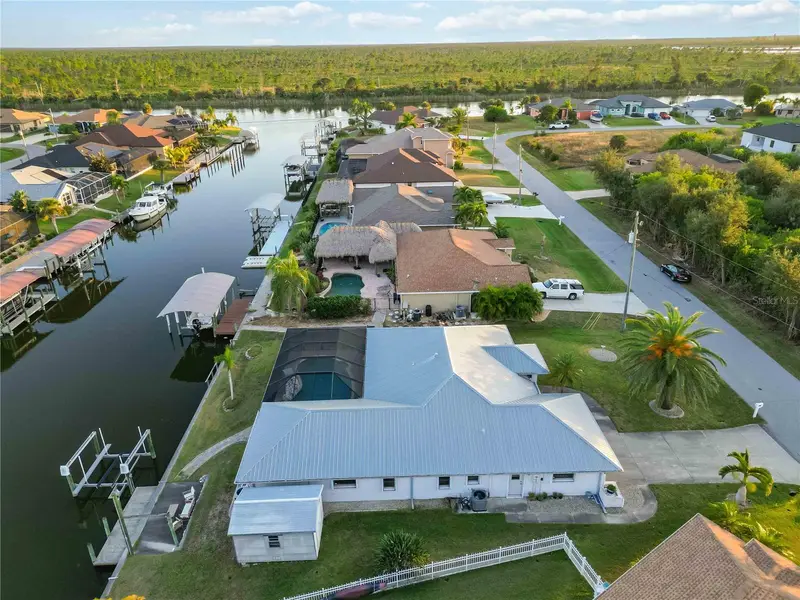 10534 Alpaca Cir, FL