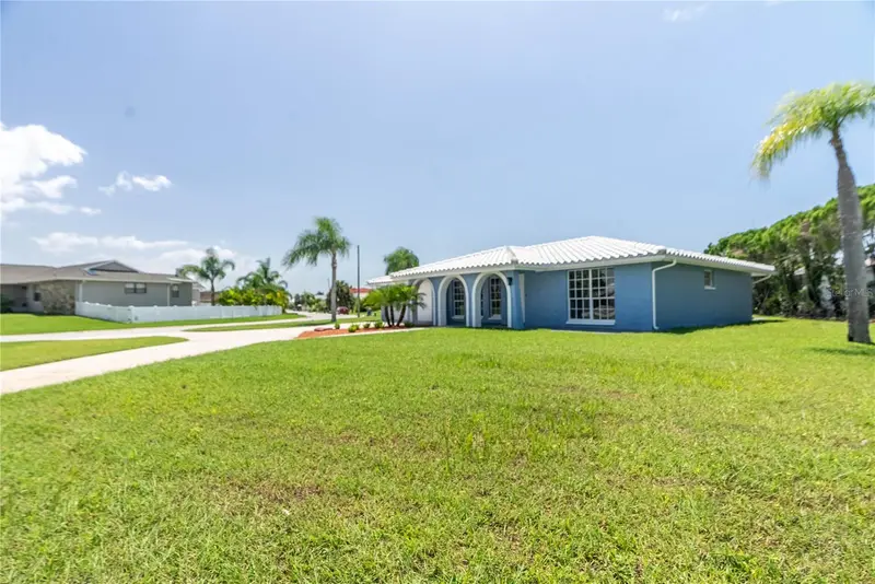 3836 Topsail Trl, FL