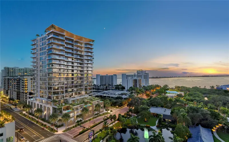 668 Quay Commons #1601, FL