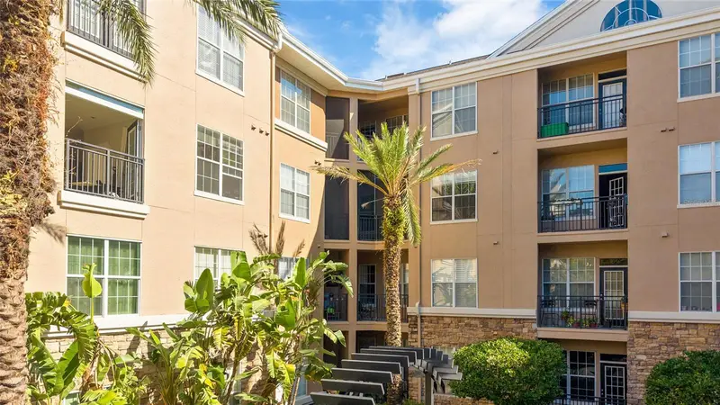 4221 W Spruce St #2328, FL