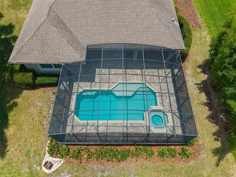 39500 Hillrise Ln, FL