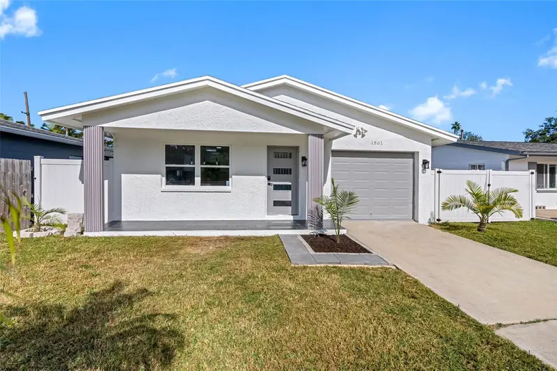 1861 Shore Acres Blvd Ne, FL