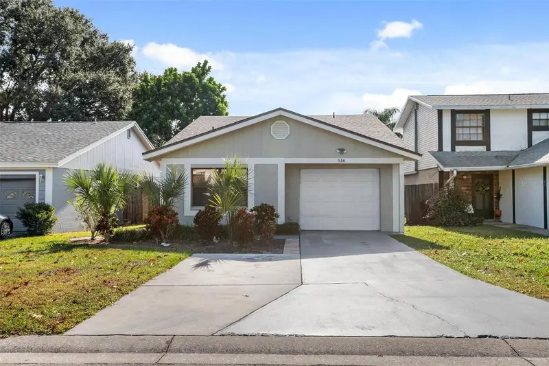516 Lake Dexter Blvd, FL